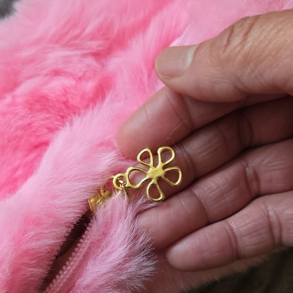 Pink Faux Fur Women's Bag - Picture 4 of 7